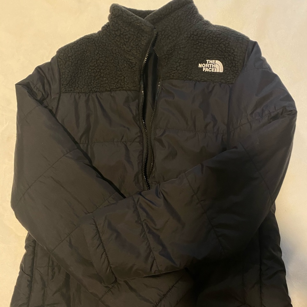 North face puffer jacket